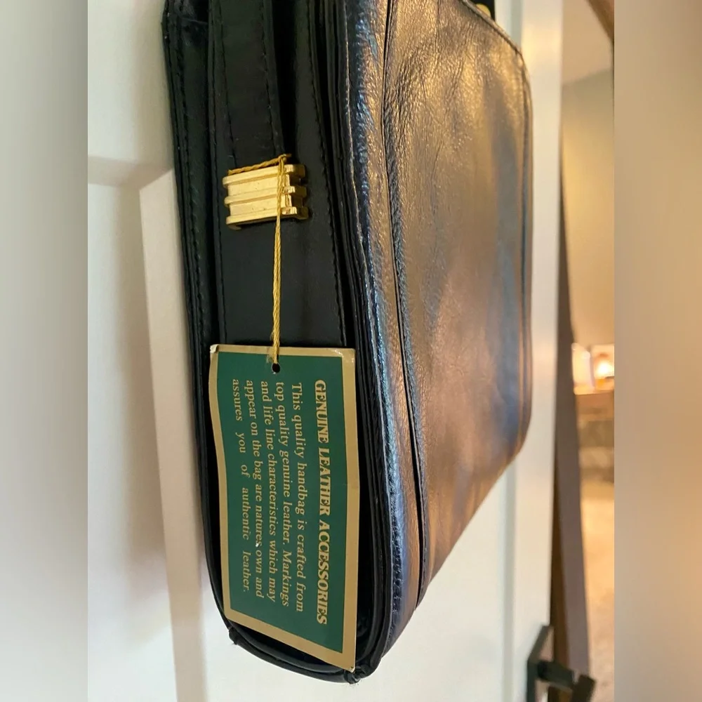 NWT black leather DIAMICCI leather cross-body